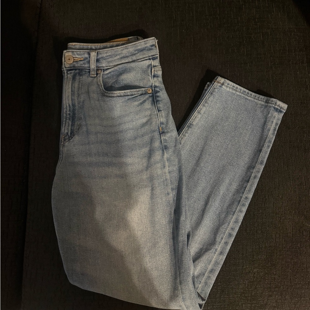 American Eagle Stretch Mom Jean